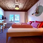 Boutique Alpenhof 3* سانكت مارتن ام تنيسي