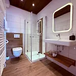 Boutique Alpenhof 3* سانكت مارتن ام تنيسي