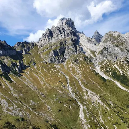 Ξενοδοχείο Boutique Alpenhof 3*